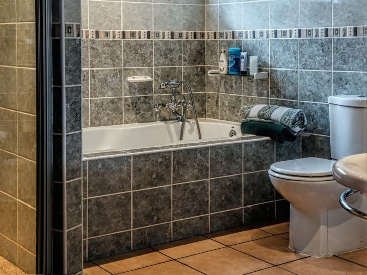 renovera badrum billigt